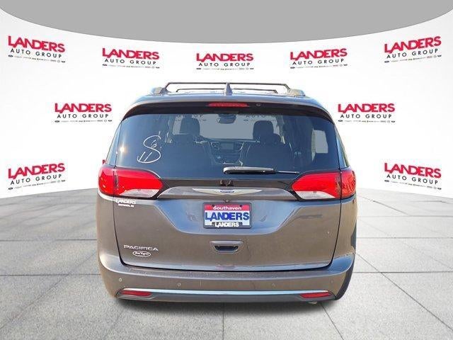 2018 Chrysler Pacifica Touring L Plus FWD