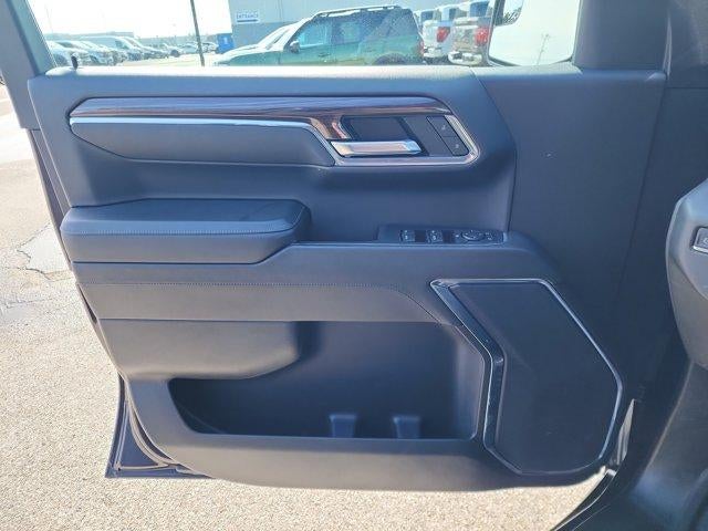 2022 Chevrolet Silverado 1500 Crew Cab Short Box 4-Wheel Drive RST