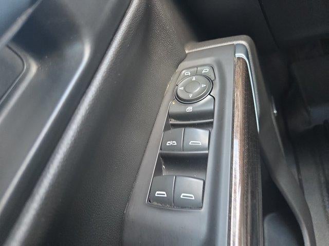 2020 Chevrolet Silverado 1500 Crew Cab Short Box 4-Wheel Drive RST