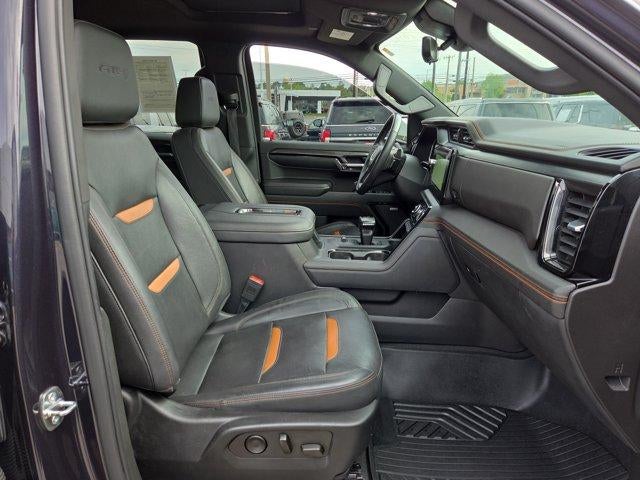 2022 GMC Sierra 1500 Crew Cab Short Box 4-Wheel Drive AT4