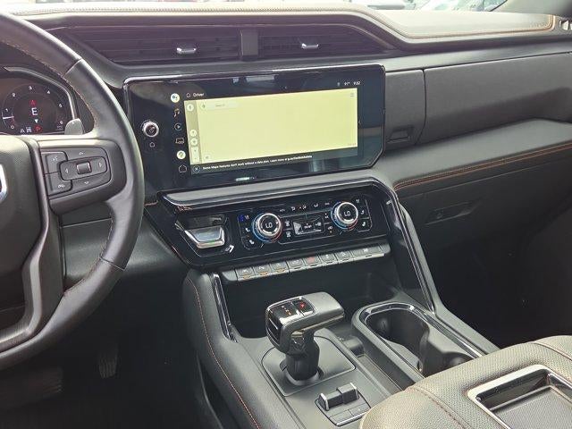 2022 GMC Sierra 1500 Crew Cab Short Box 4-Wheel Drive AT4