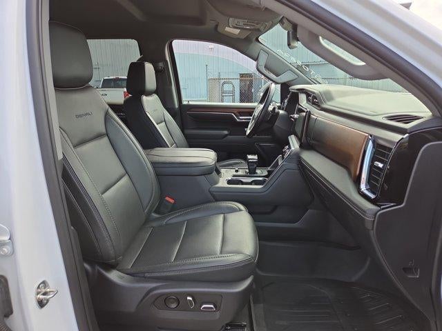 2023 GMC Sierra 1500 Crew Cab Short Box 4-Wheel Drive Denali