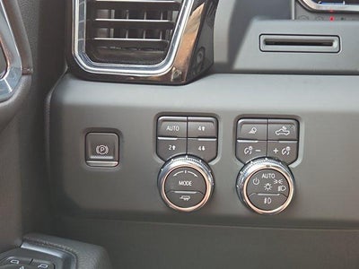 2023 GMC Sierra 1500 Crew Cab Short Box 4-Wheel Drive Denali