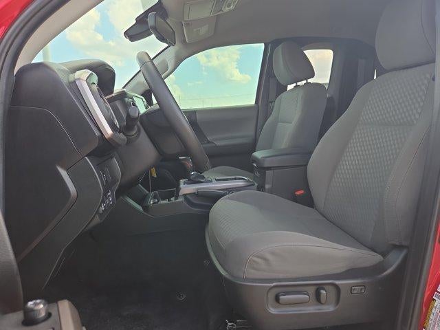 2022 Toyota Tacoma 2WD 2WD SR5 Access Cab 6' Bed V6 AT (Natl)
