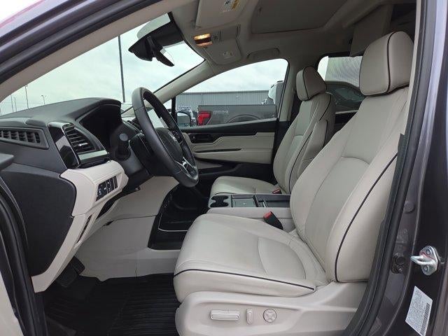 2025 Honda Odyssey Touring Auto