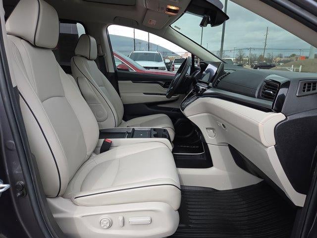 2025 Honda Odyssey Touring Auto