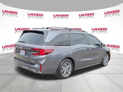 2025 Honda Odyssey Touring Auto