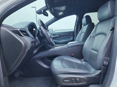 2023 Buick Enclave Essence FWD