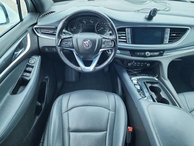 2023 Buick Enclave Essence FWD