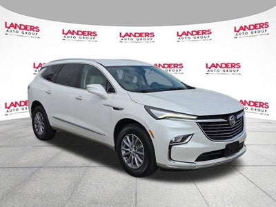 2023 Buick Enclave Essence FWD