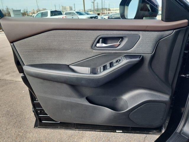 2023 Nissan Rogue AWD SV