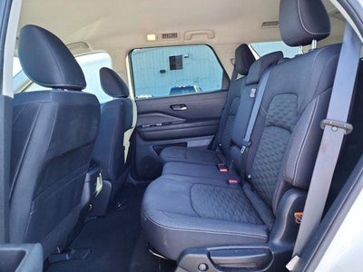 2022 Nissan Pathfinder SV 2WD