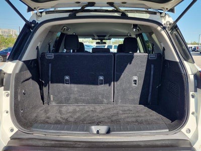 2022 Nissan Pathfinder SV 2WD