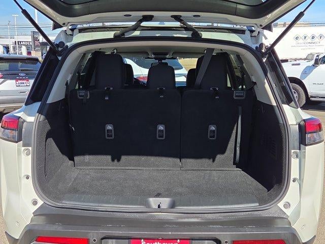 2024 Nissan Pathfinder SV 2WD