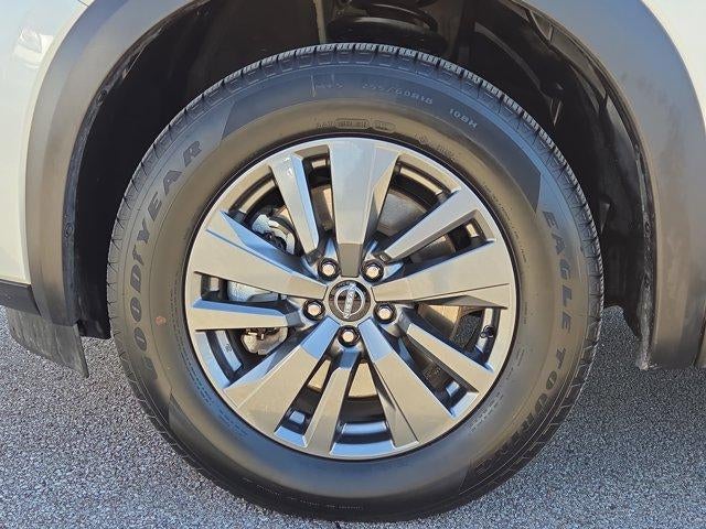 2024 Nissan Pathfinder SV 2WD