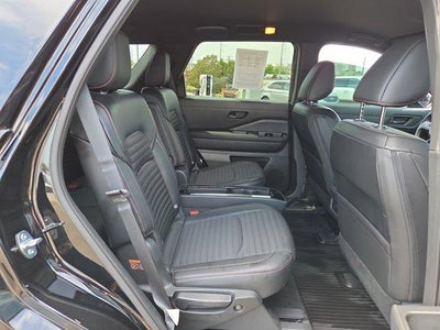 2024 Nissan Pathfinder Rock Creek 4WD