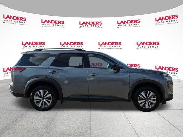 2026 Nissan Pathfinder SL 2WD