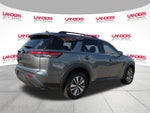 2026 Nissan Pathfinder SL 2WD