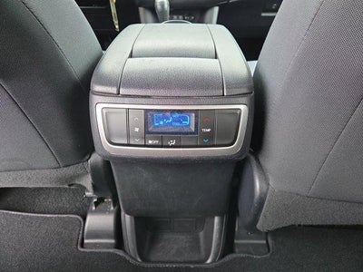 2019 Toyota Highlander LE Plus V6 FWD (SE)