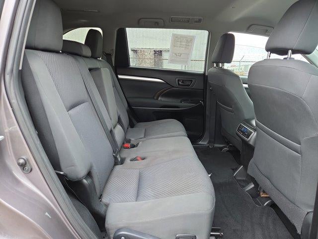 2019 Toyota Highlander LE Plus V6 FWD (SE)