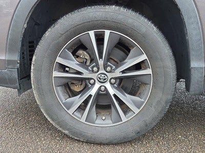 2019 Toyota Highlander LE Plus V6 FWD (SE)