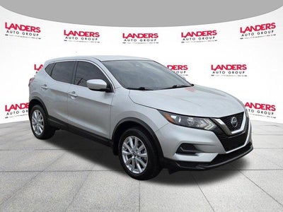 2022 Nissan Rogue Sport FWD S