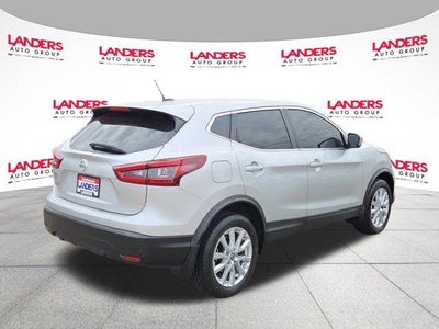2022 Nissan Rogue Sport FWD S