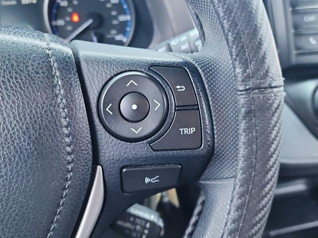 2018 Toyota RAV4 LE FWD (GS)