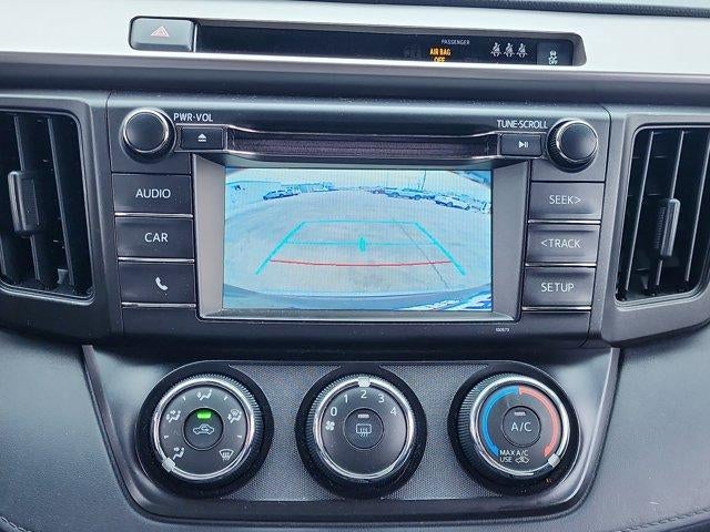 2018 Toyota RAV4 LE FWD (GS)