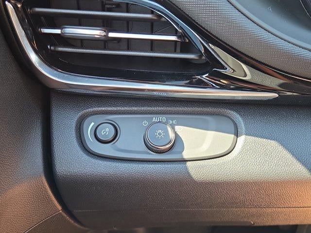 2025 Buick Envista FWD 4dr Sport Touring