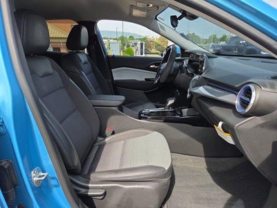 2025 Chevrolet Trax FWD 4dr LT