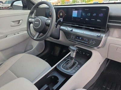 2024 Hyundai KONA SEL FWD