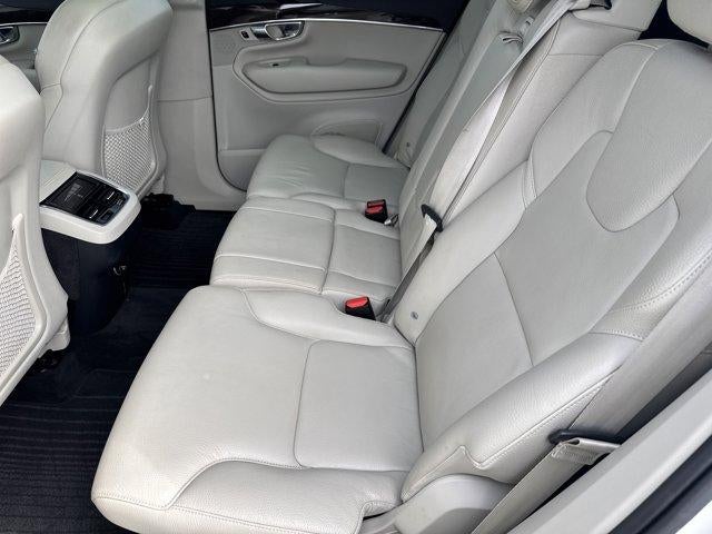 2017 Volvo XC90 T6 AWD 7-Passenger Momentum