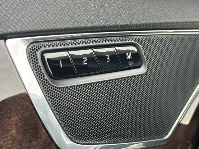 2017 Volvo XC90 T6 AWD 7-Passenger Momentum