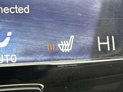 2017 Volvo XC90 T6 AWD 7-Passenger Momentum