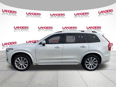 2017 Volvo XC90 T6 AWD 7-Passenger Momentum