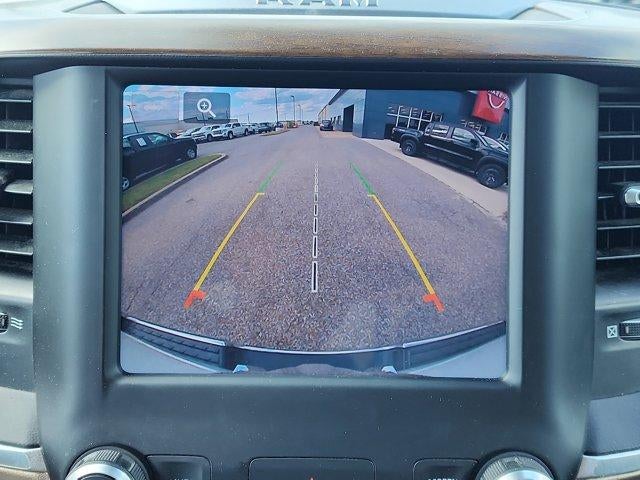 2022 RAM 1500 Laramie 4x4 Crew Cab 5'7" Box