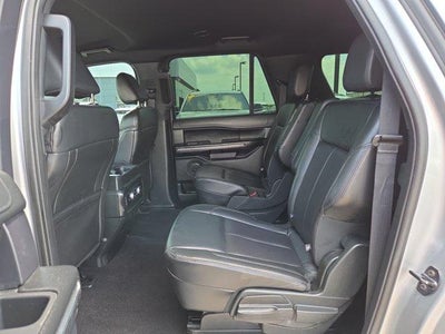2021 Ford Expedition Max XLT 4x2