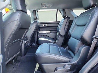 2022 Ford Explorer XLT 4WD