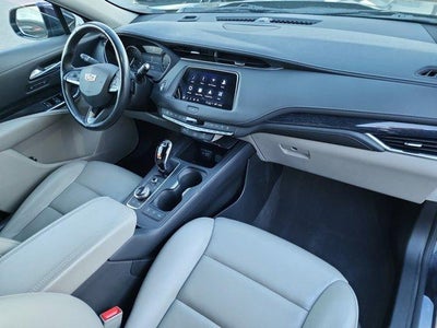 2023 Cadillac XT4 FWD 4dr Premium Luxury