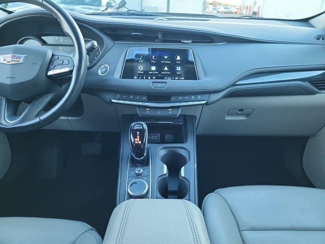 2023 Cadillac XT4 FWD 4dr Premium Luxury