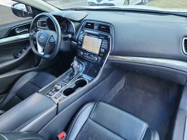 2022 Nissan Maxima SV CVT