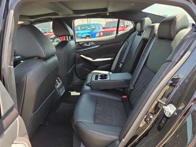 2023 Nissan Maxima SR CVT