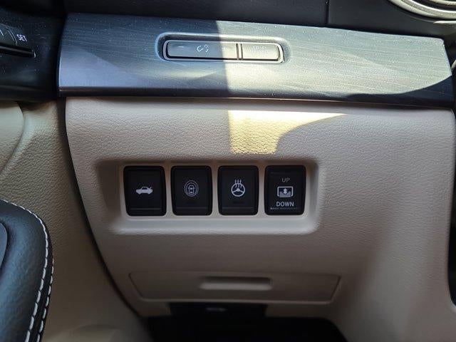 2023 Nissan Maxima Platinum CVT