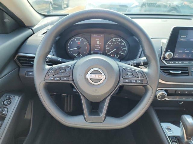 2025 Nissan Altima S FWD