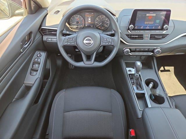 2025 Nissan Altima S FWD