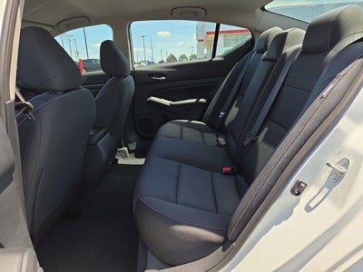 2022 Nissan Altima 2.5 S Sedan