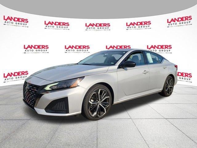 2024 Nissan Altima 2.5 SR Sedan