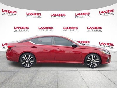 2022 Nissan Altima 2.5 SR Sedan