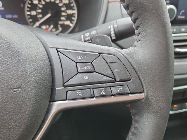 2022 Nissan Altima 2.5 SR Sedan